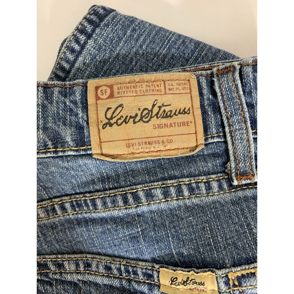 Levi's Signature Jeans Womens 14 Long Blue Bootcut Midrise Stretch 34 X 33.5 - Picture 6 of 8